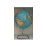 کره جغرافیایی سایز 14 پایه هندسی کلاسیک کد 112